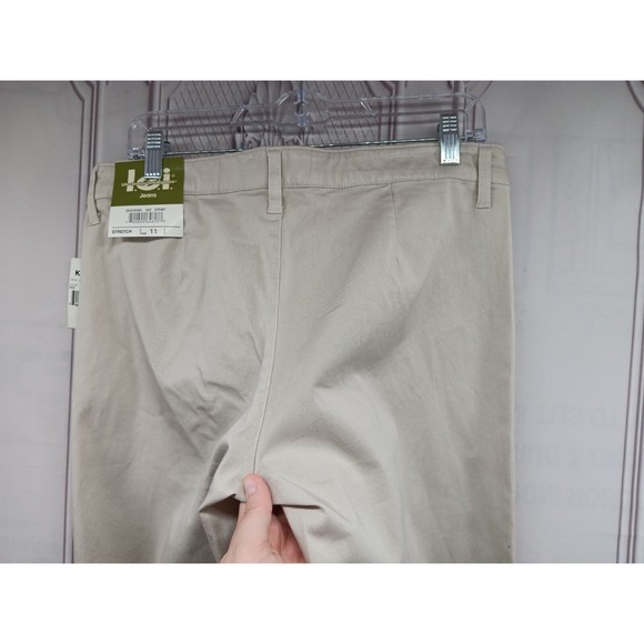 NWT L.E.I. Jeans Khaki Pants Women's SZ 11 Stretch High Waist MSRP $40.00 Flared - Picture 15 of 16
